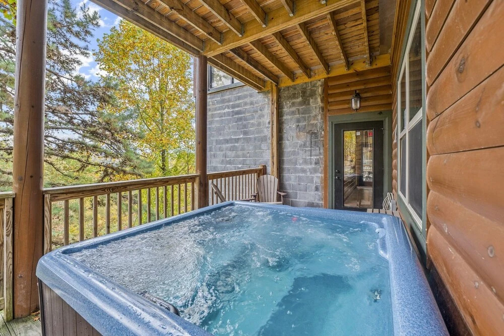 Aqua Dreamin' Retreat 13 Bedroom Home by Redawning