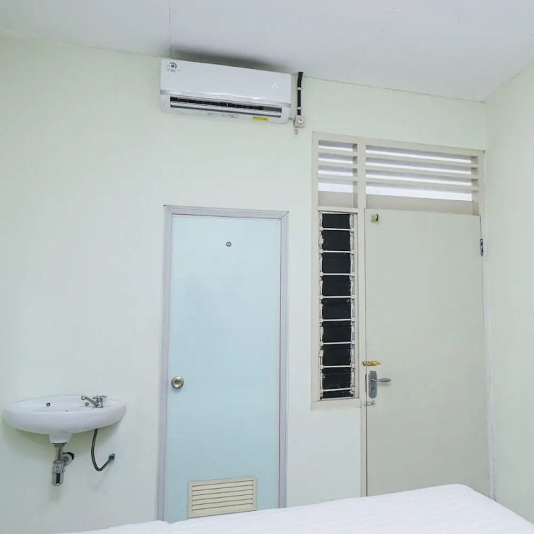 Djuragan Kamar The Basic