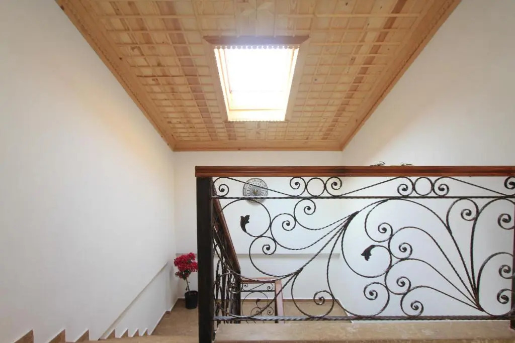 Mervehan Residence
