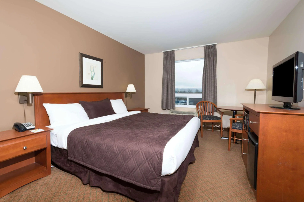 Super 8 by Wyndham Sainte Agathe Des Monts