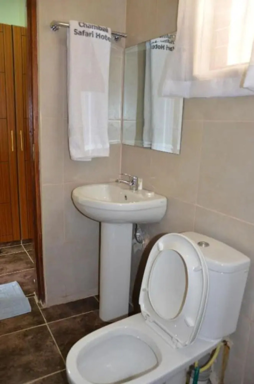 Chambai Safari Hotel