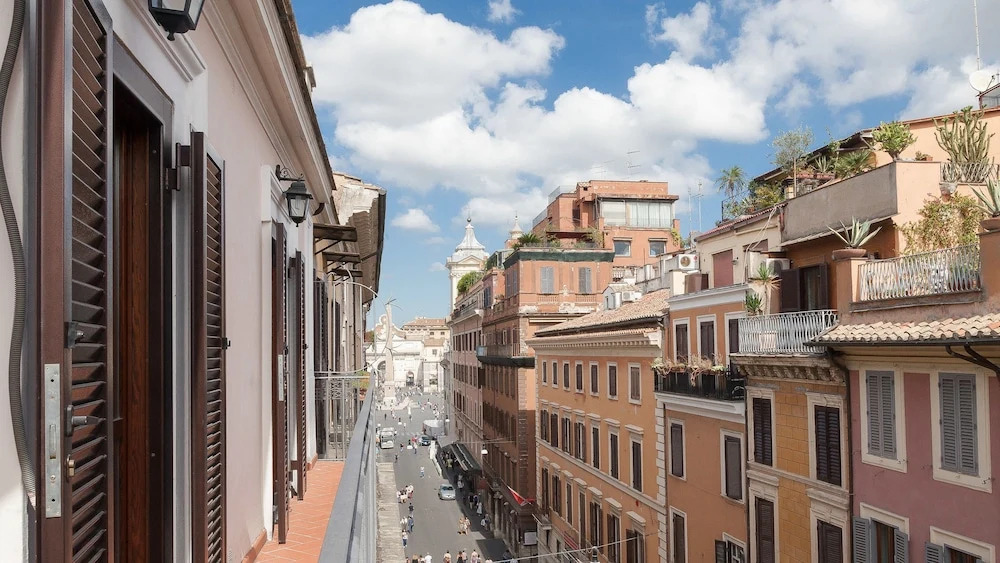 Rental in Rome Deluxe Penthouse