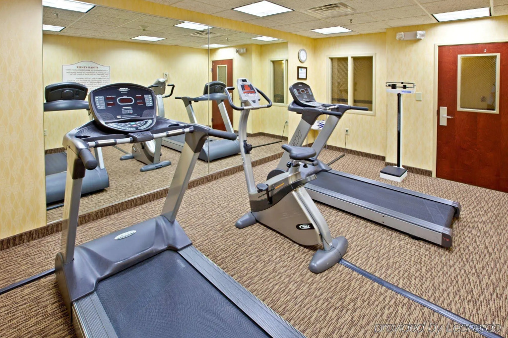 Holiday Inn Express & Suites Lexington Downtown Area-Keeneland by IHG