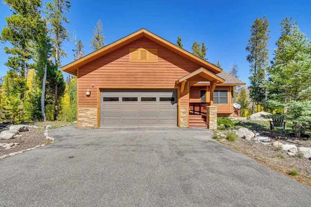 1 Mi to Grand Lake: Family-friendly Gem w/ Hot Tub