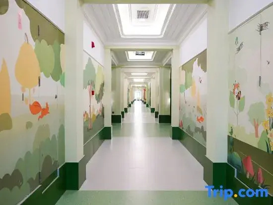 Phoenix Tree Hotel (Zhuhai Hengqin Port)