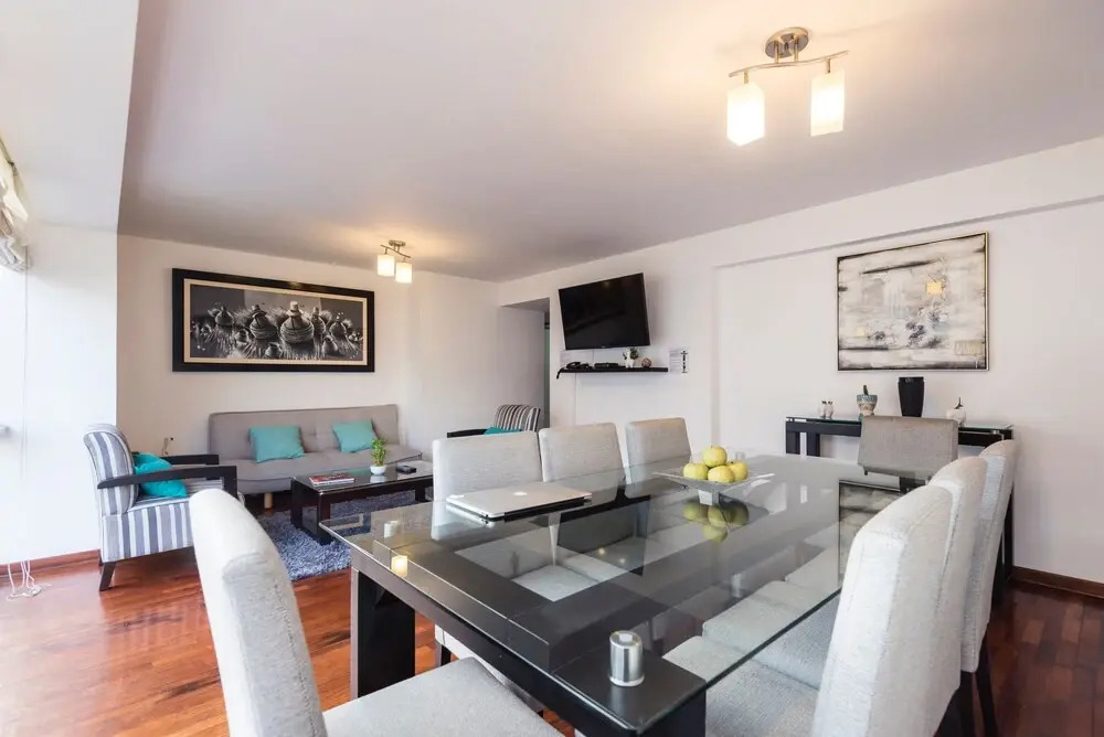 ALU Apartments - Miraflores Boardwalk