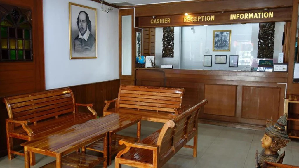 Shakespeare hotel