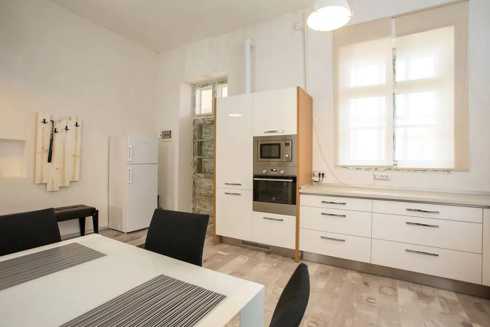 Cathedral Apartment