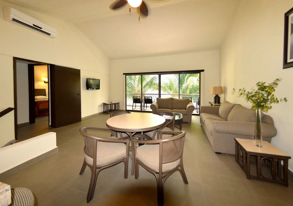 Sina Suites Cancun