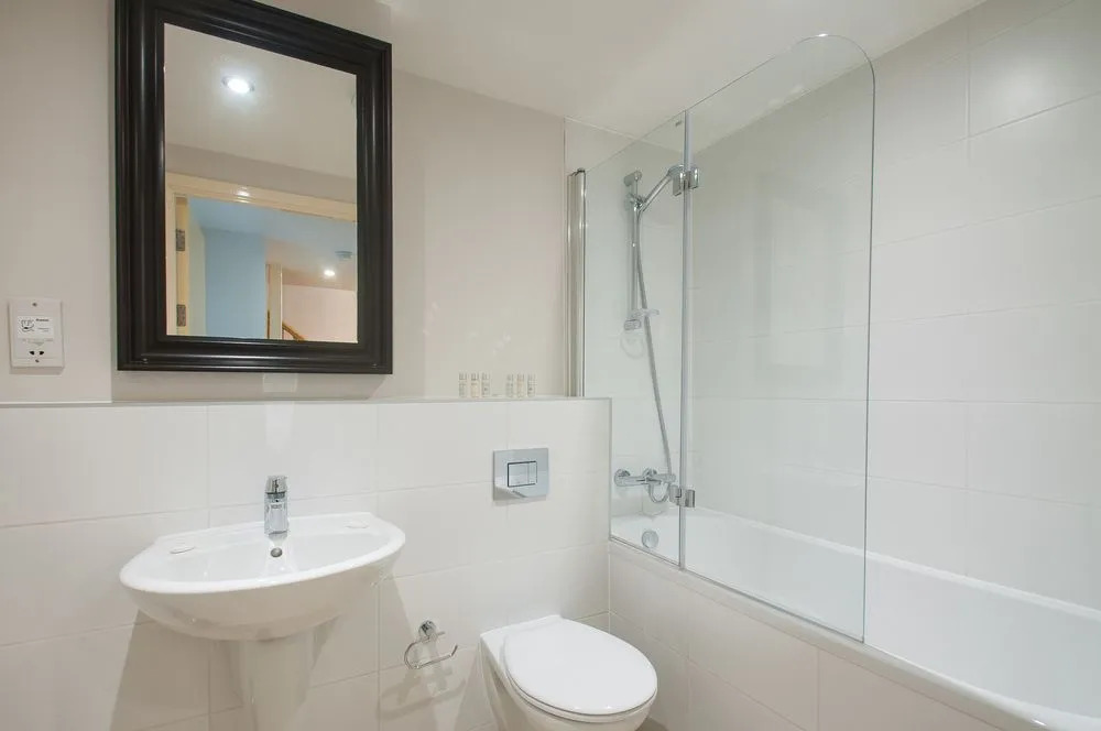 Cleyro Serviced Apartments - Finzels Reach