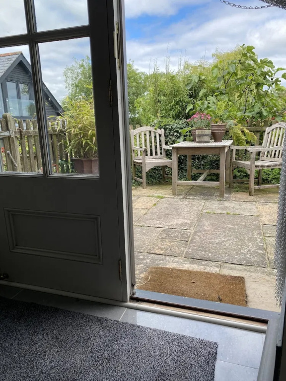Downton Lodge Country Bed and Breakfast and; Self Catering