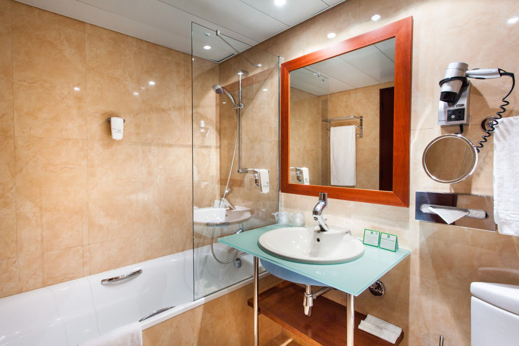 Holiday Inn Lisbon-Continental by IHG