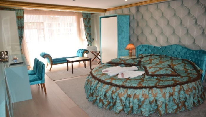 Divan Palace Prontotour