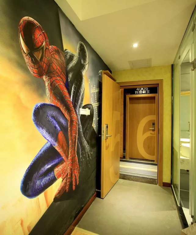Guilin Kalai Film Theme Hotel