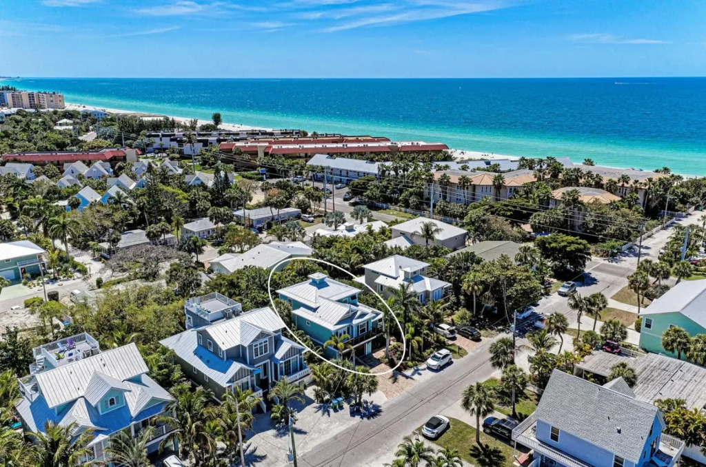 Blue Palm Paradise - 205 - 65th