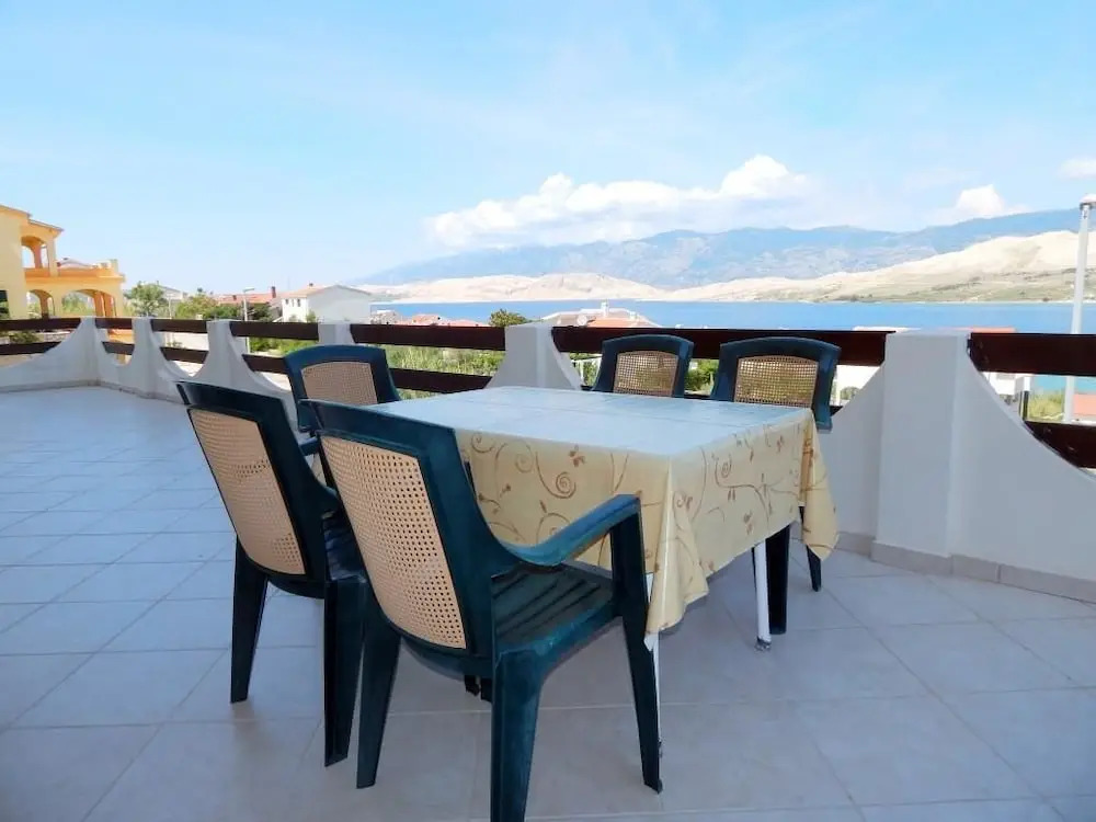Apartments Valentić 1304