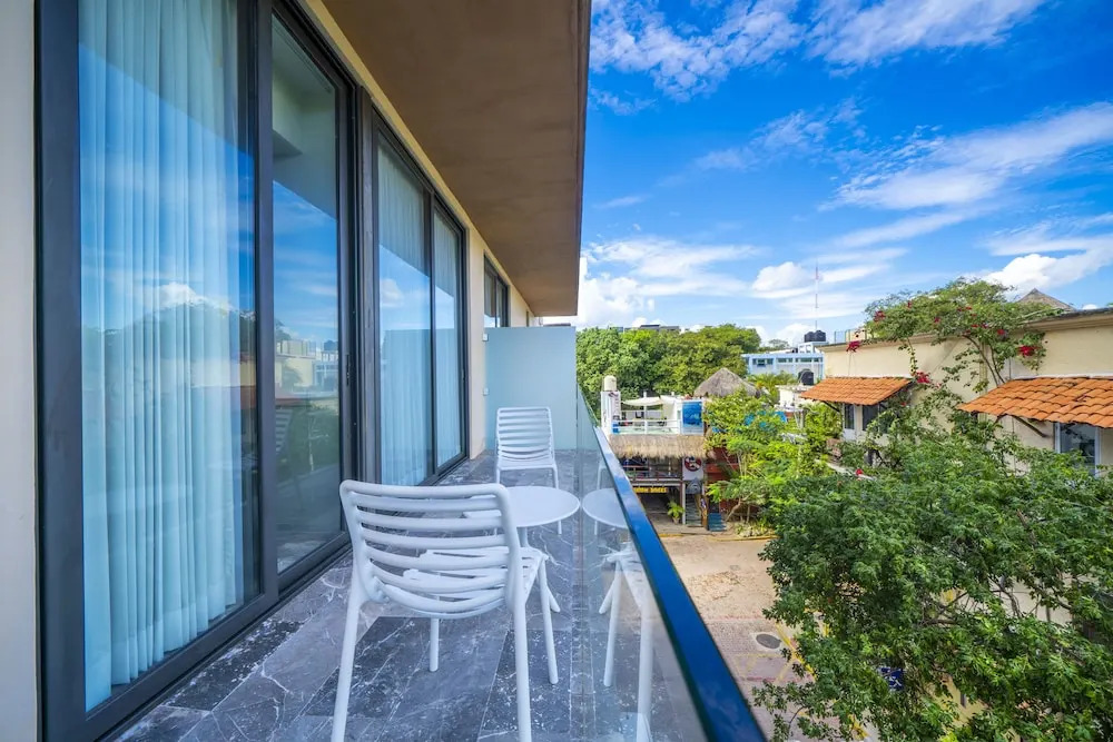 Jojo - 1 Bedroom Condo At Singular Joy
