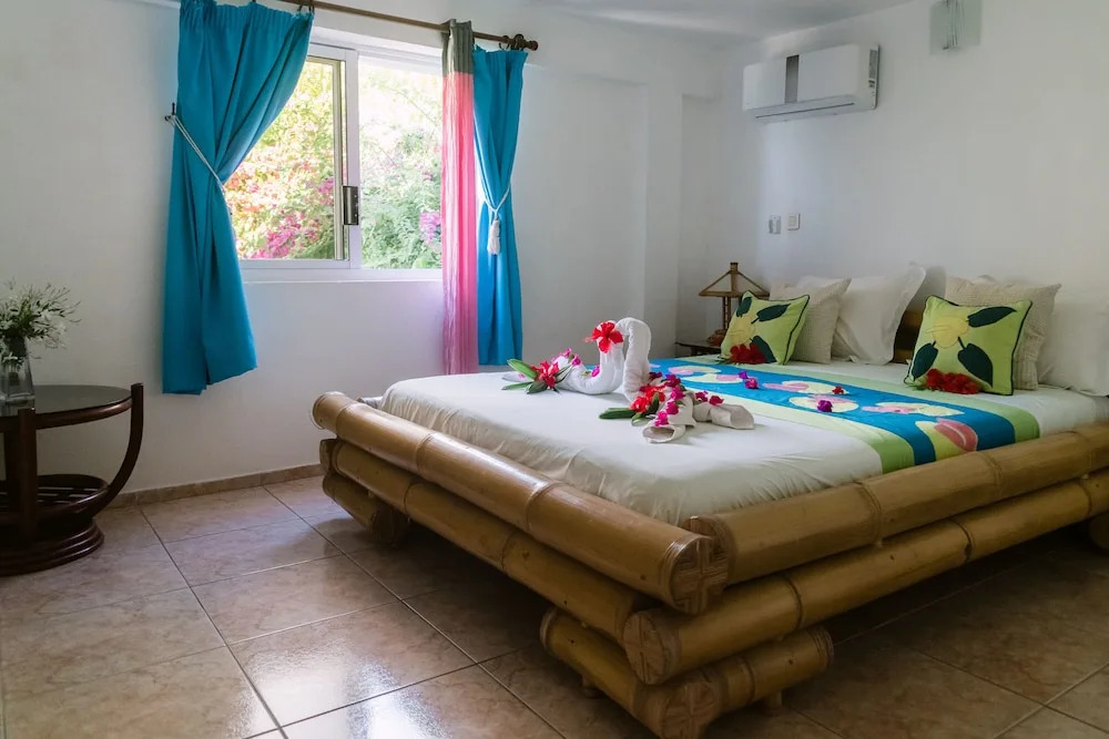 Bora Vaite Lodge