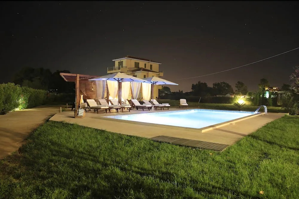 HiEnd Beach Villa