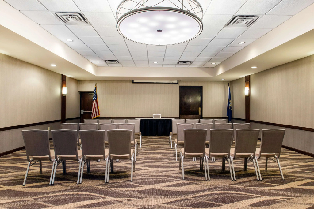 Radisson Hotel Grand Rapids Riverfront