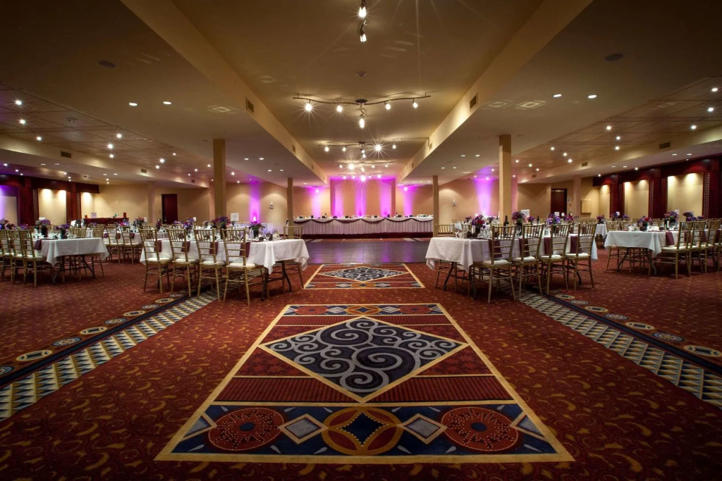 Edmonton Hotel & Convention Center Edmonton
