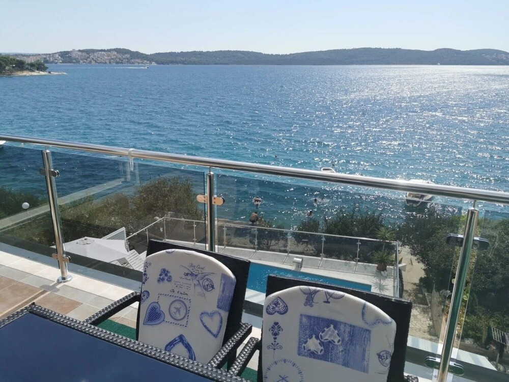 Marija - 10 m From Pebble Beach - A2