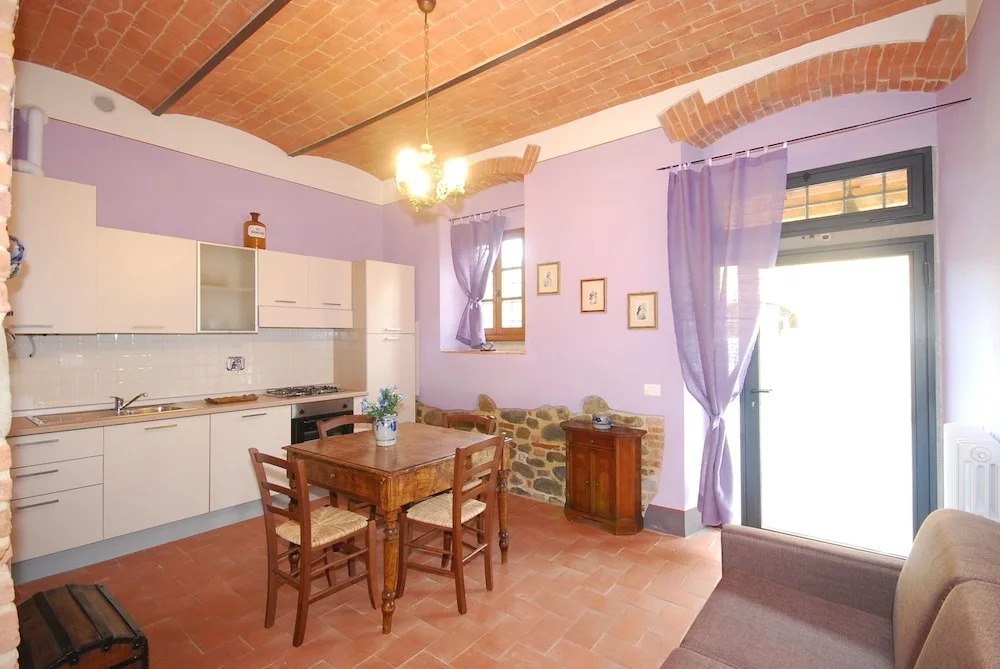 Holiday Apartment Violetta