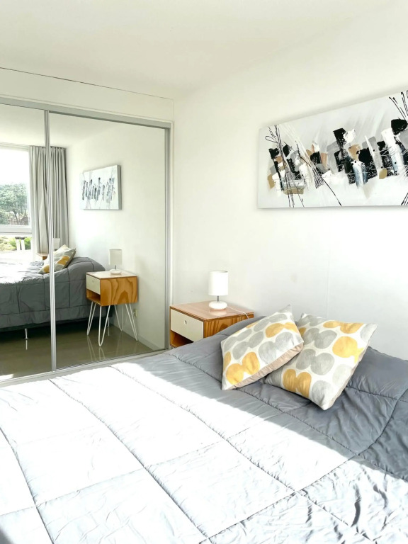 Apartamento en Torre One II (cerca de la playa, con piscina)