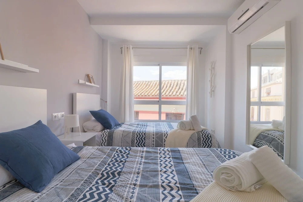 **** Luxury Terrace & Views Penthouse