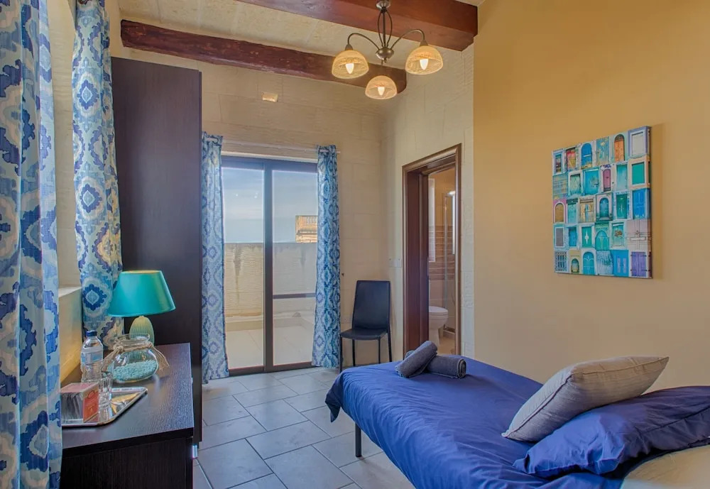 Tal-Bambinu Boutique B&B