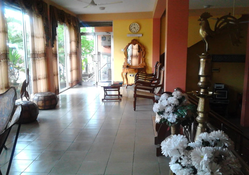 Hotel Dharshana