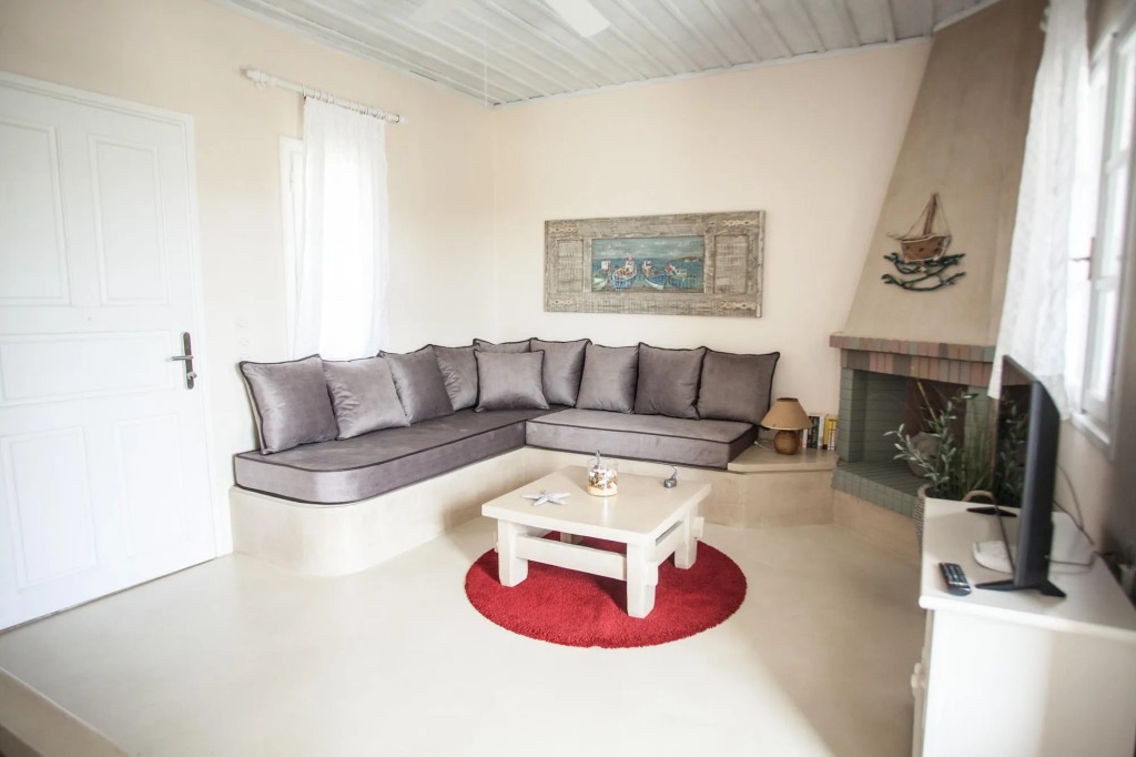 Porto Koundouros Beach and Villas