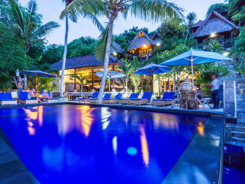Song Lambung Beach Huts