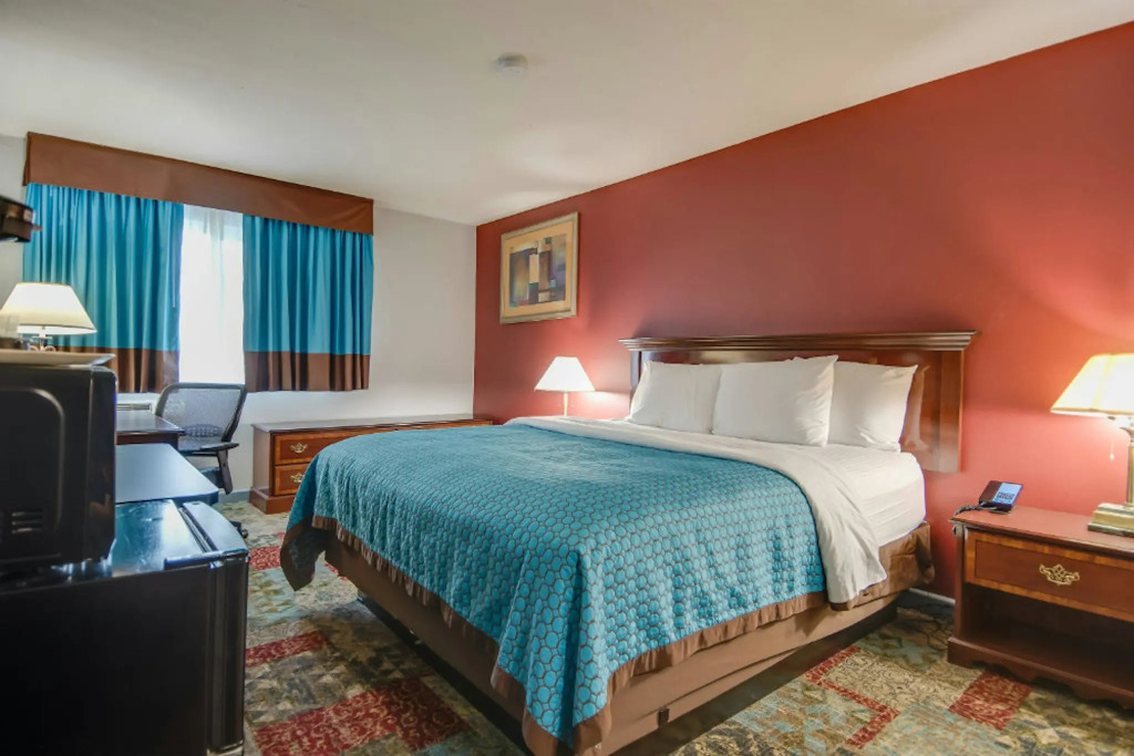 Americas Best Value Inn Hayward