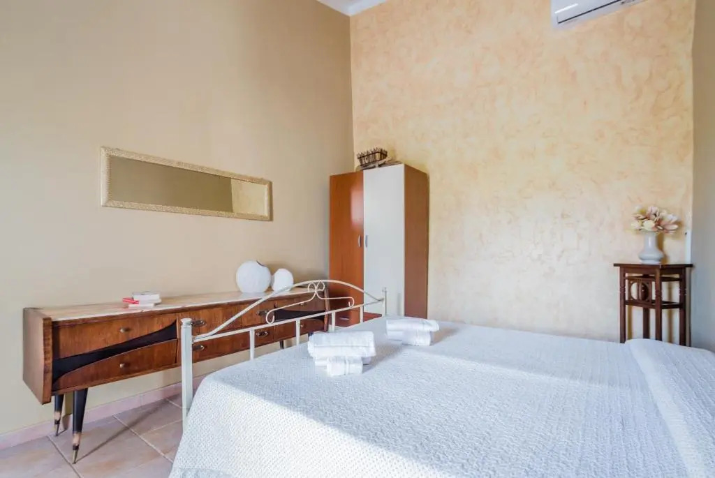 Casa Marianelli, Vendicari area, with pool, parking & wifi
