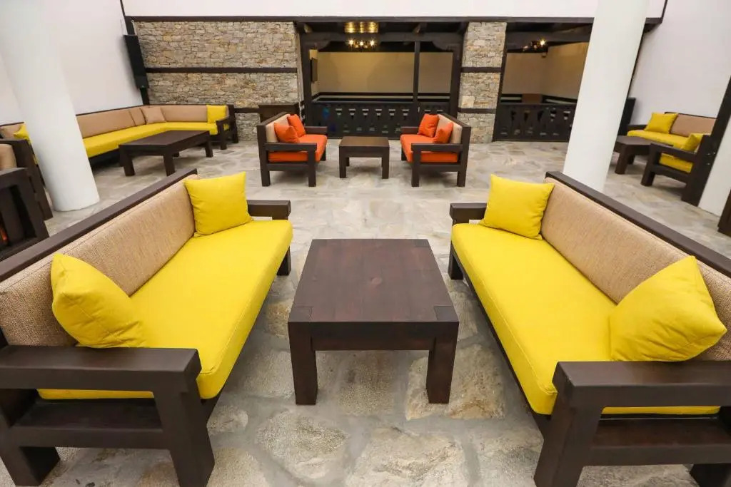 Hotel Leshten