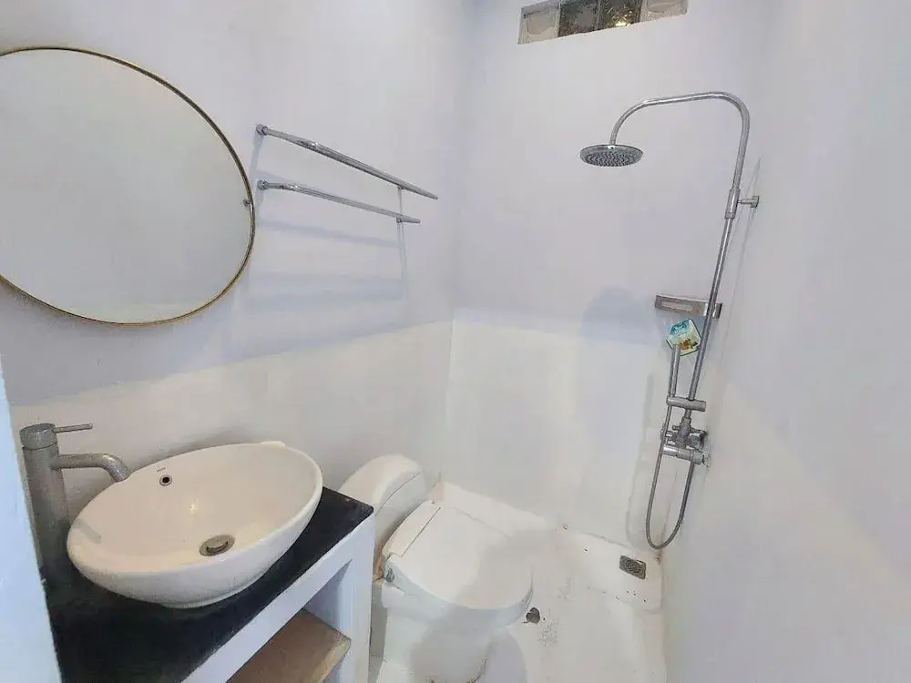 Double D Guesthouse and Villa