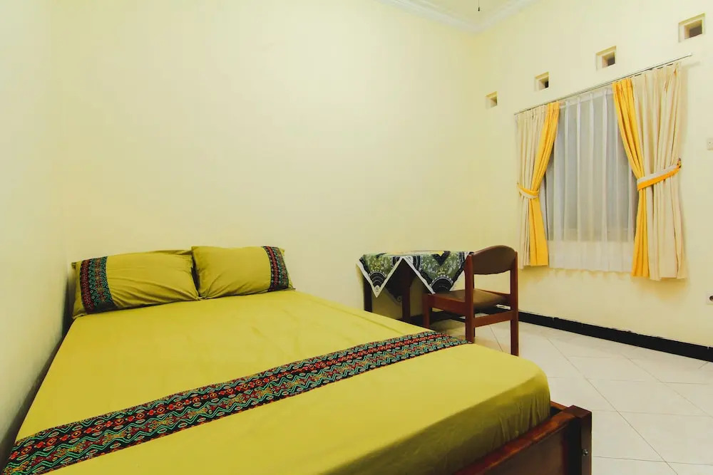 Griya Batik Giri Sekar Homestay Syariah