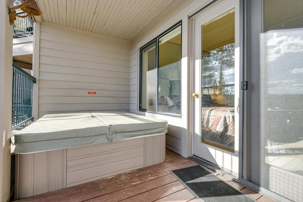 River Ridge 513a