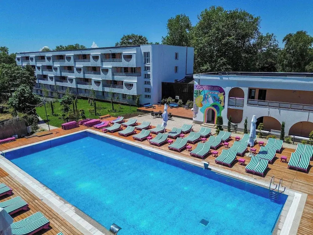 ibis Styles Venus