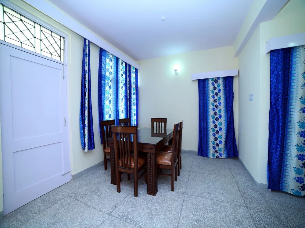 OYO 12697 Home Valley View New Shimla