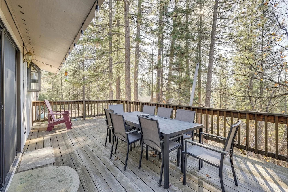 Deck & Gas Grill: Secluded Arnold Cabin Rental!