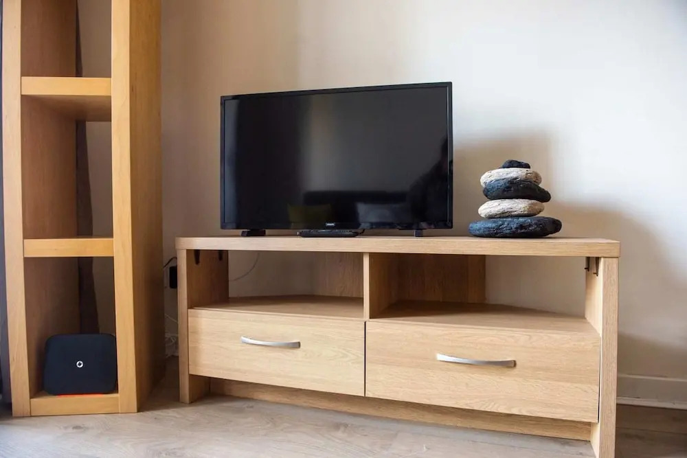 Cosy Apartment with Balcony, Close to City Centre