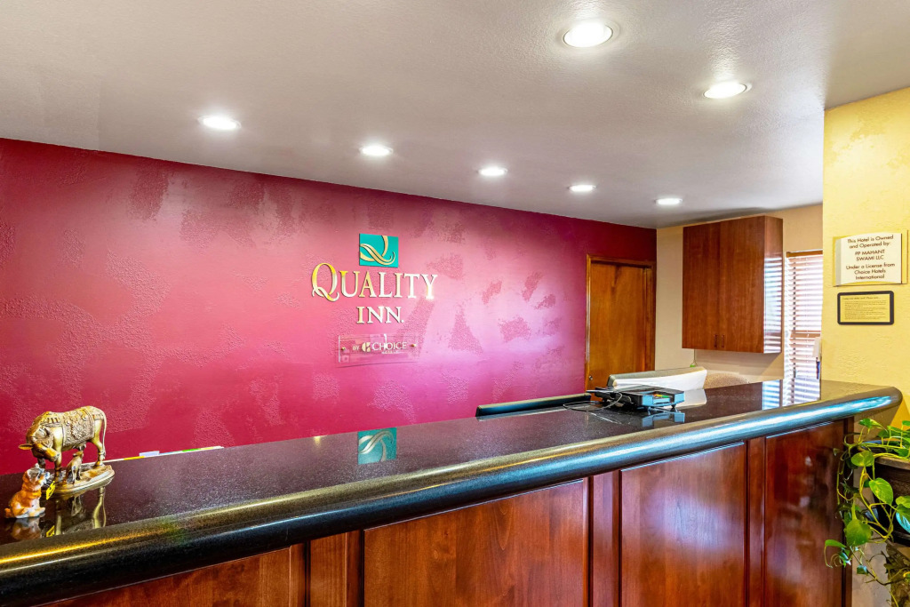Quality Inn Three Rivers