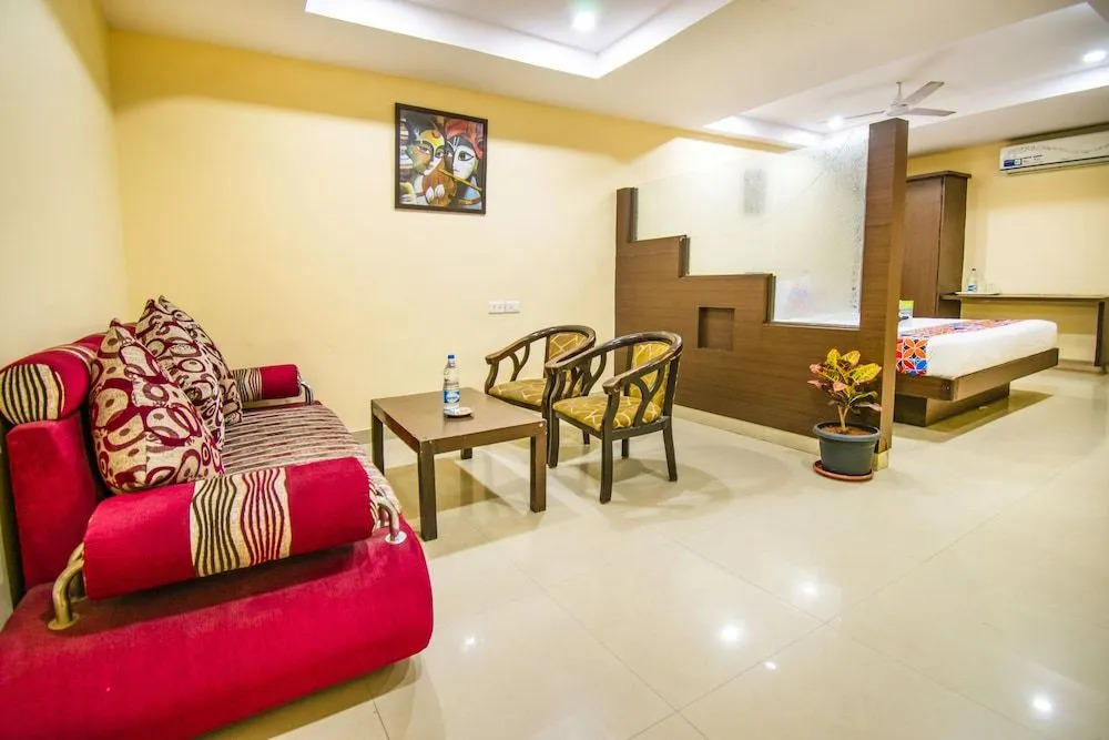 FabHotel Pradha Grand