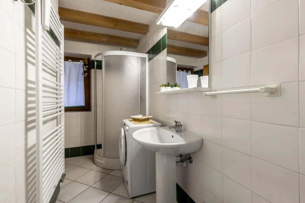 RIZZI SERGIO - Three room apartment. (022036-AT-066432)-412 RIZZI SERGIO