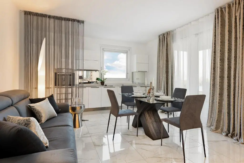 Villa Bianca Luxury Apartments