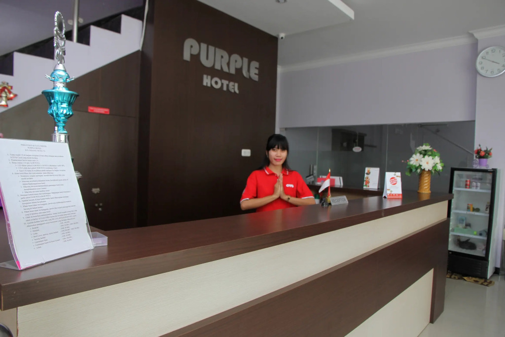 Purple Hotel by OYO Rooms