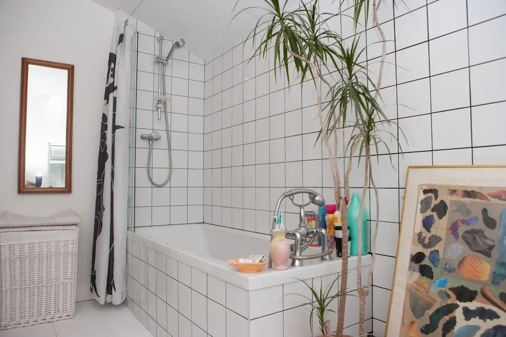 2 Bedroom House in Vibrant Easton