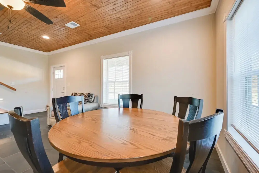 Riverside Serenity! Falls of Rough Home w/ Views